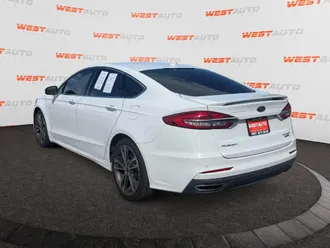 2020 Ford Fusion photo 3