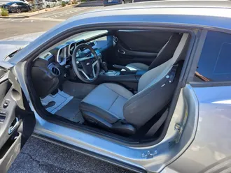 2012 Chevrolet Camaro photo 2