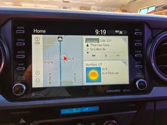 2021 Toyota Tacoma Double Cab photo 7