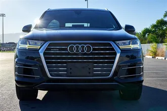 2019 AUDI Q7 photo 2