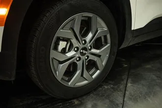 2026 KIA SELTOS photo 3