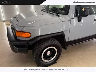 2013 Toyota FJ Cruiser photo 4