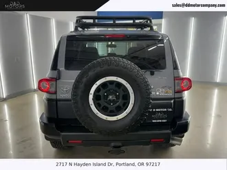 2013 Toyota FJ Cruiser photo 6