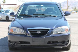 2005 Hyundai Elantra photo 2