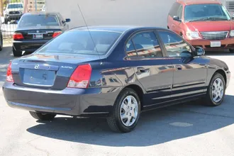2005 Hyundai Elantra photo 7
