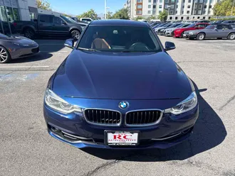 2017 BMW 3 Series photo 3