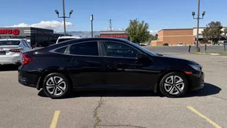 2017 Honda Civic photo 4