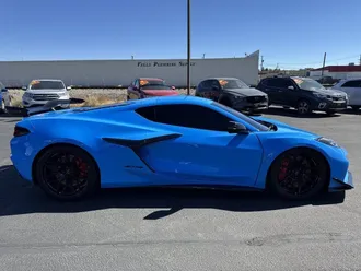 2024 Chevrolet Corvette photo 2