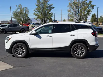 2022 GMC Terrain photo 5