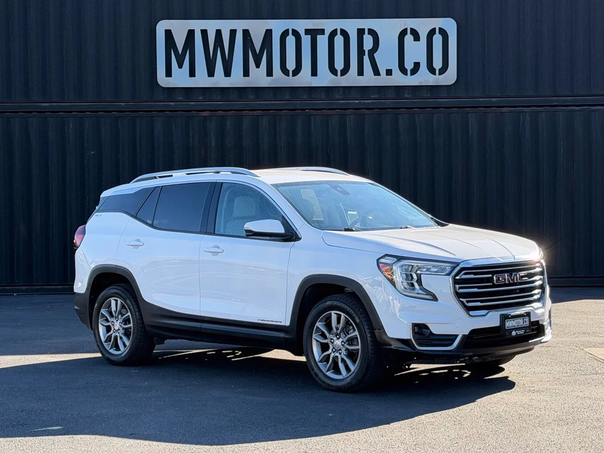 2022 GMC Terrain SLT