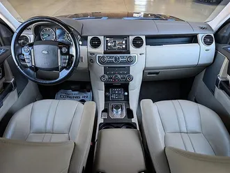 2016 Land Rover LR4 HSE photo 3