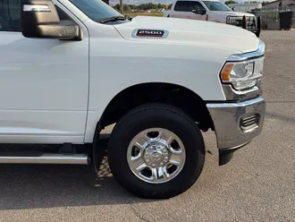 2024 Ram 2500 photo 3