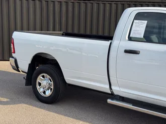 2024 Ram 2500 photo 4