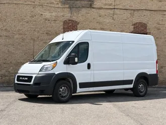 2019 Ram ProMaster Cargo Van photo 3