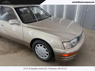 1996 Lexus LS photo 5