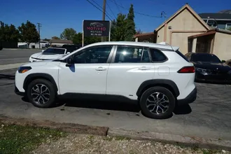 2023 Toyota Corolla Cross Hybrid photo 4