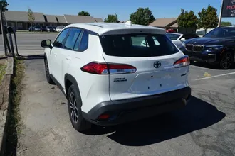 2023 Toyota Corolla Cross Hybrid photo 7