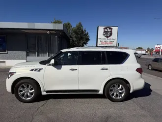 2013 Infiniti QX56 photo 2