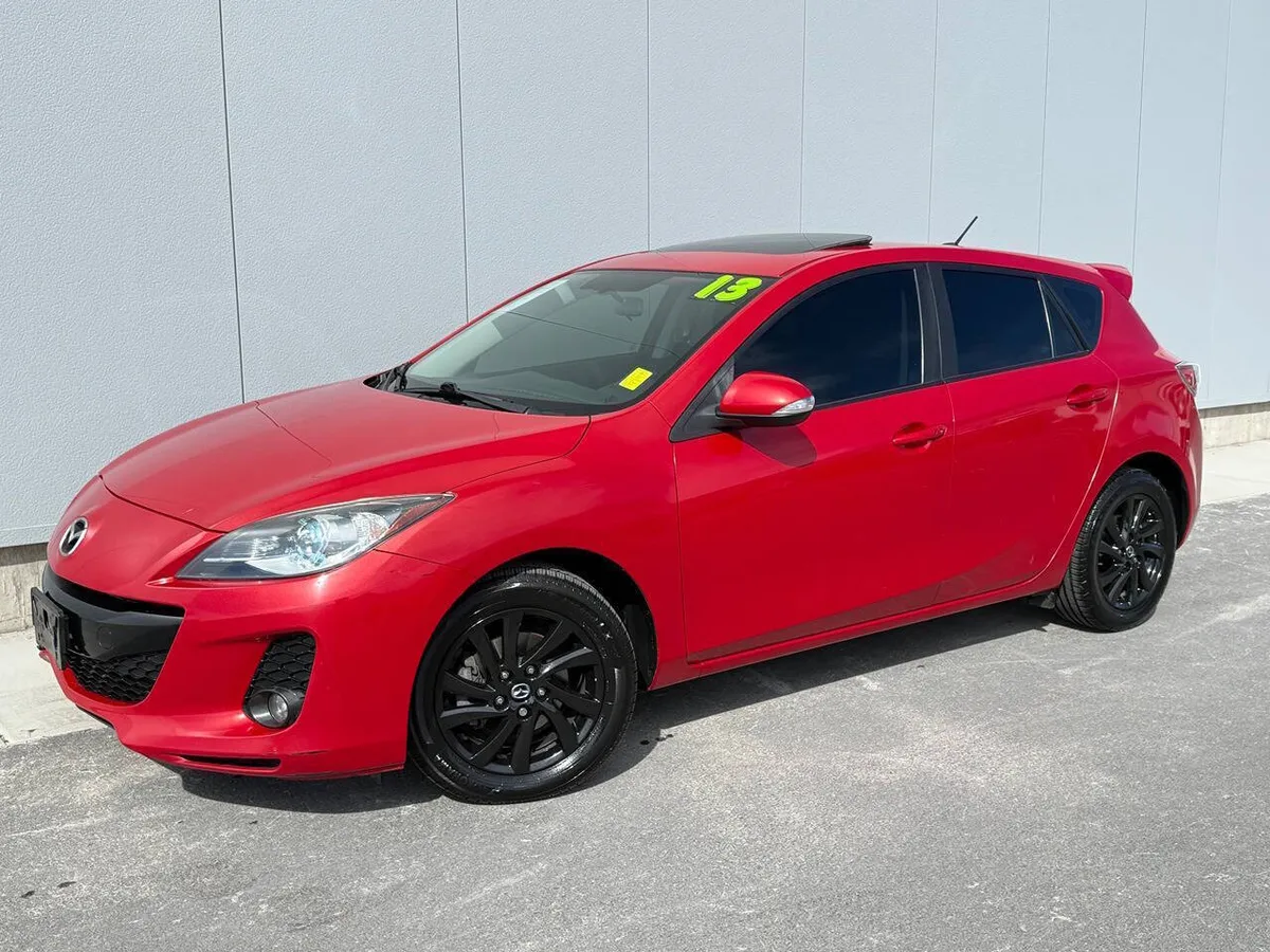 2013 Mazda MAZDA3 i Grand Touring 4dr Hatchback 6A