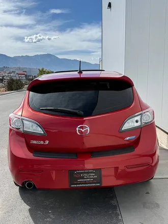 2013 Mazda MAZDA3 photo 4