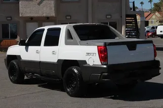 2003 Chevrolet Avalanche photo 5