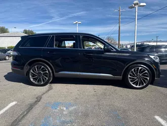 2020 Lincoln Aviator photo 5