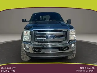 2015 Ford F350 Super Duty Crew Cab photo 4