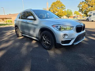 2017 BMW X1 photo 5