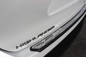 2026 TOYOTA HIGHLANDER photo 3