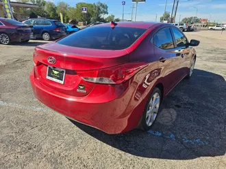 2012 Hyundai Elantra photo 6