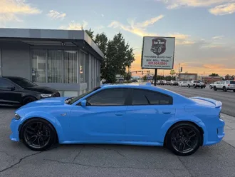 2019 Dodge Charger photo 2