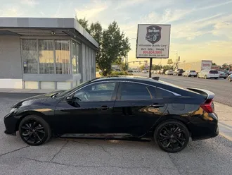2018 Honda Civic photo 2