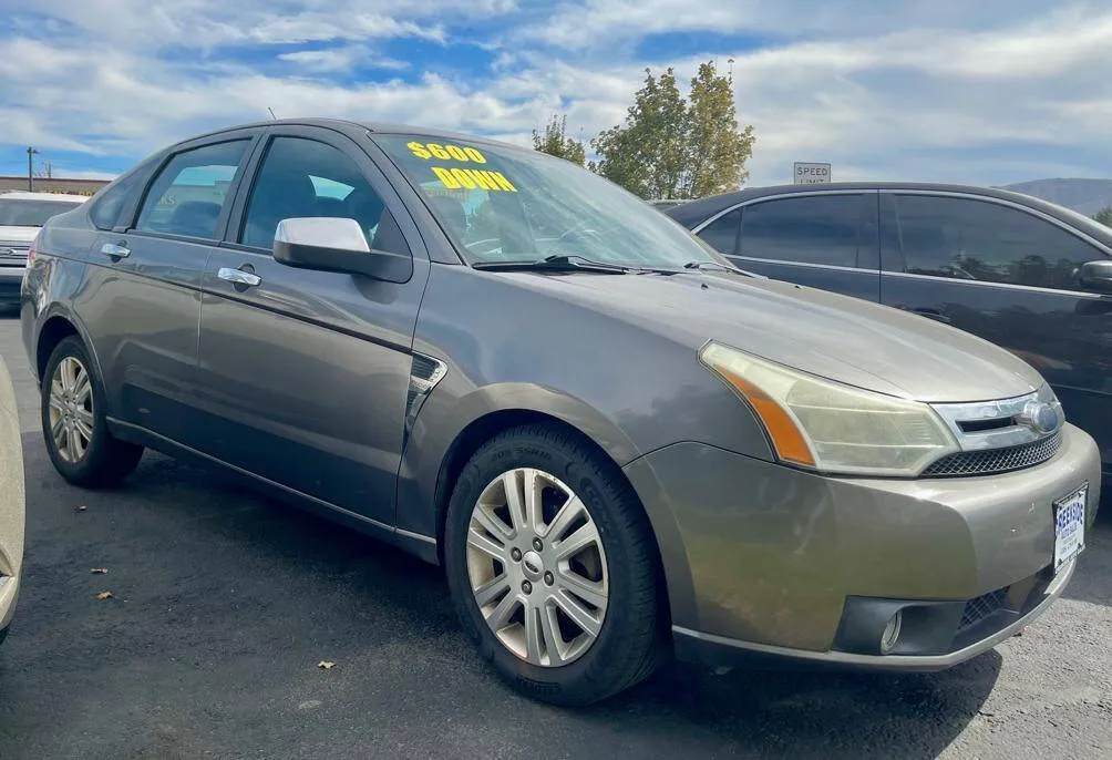 2009 Ford Focus SEL 4dr Sedan