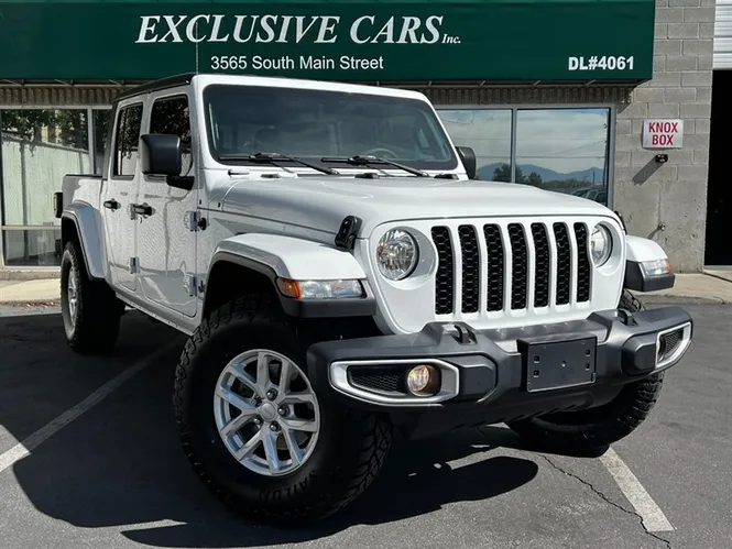 2023 Jeep Gladiator Sport S