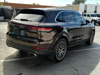 2020 Porsche Cayenne photo 7