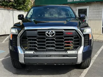 2023 Toyota Tundra SR5 photo 2