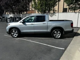 2025 Honda Ridgeline RTL photo 4