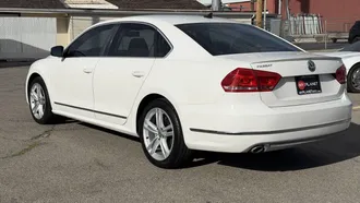 2013 Volkswagen Passat photo 7