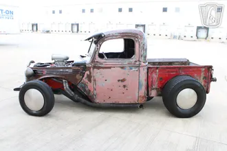 1946 Ford F100 photo 2