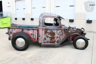 1946 Ford F100 photo 4