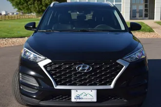 2021 Hyundai Tucson photo 3