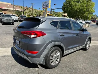 2017 Hyundai Tucson photo 5