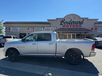 2014 Ram 1500 Crew Cab photo 4