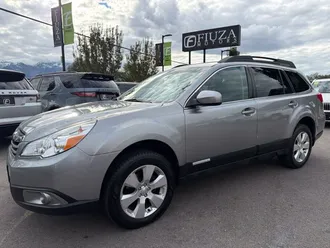 2010 Subaru Outback photo 4