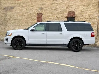 2016 Ford Expedition EL photo 4