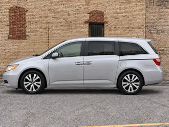 2011 Honda Odyssey photo 7