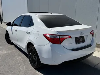 2016 Toyota Corolla photo 3