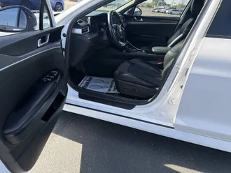 2021 Kia K5 photo 7