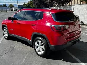 2017 Jeep Compass Latitude photo 5