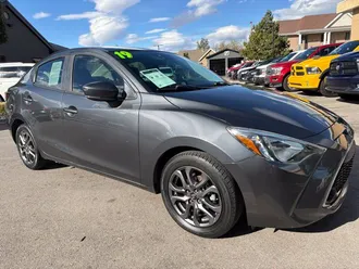 2019 Toyota Yaris photo 7